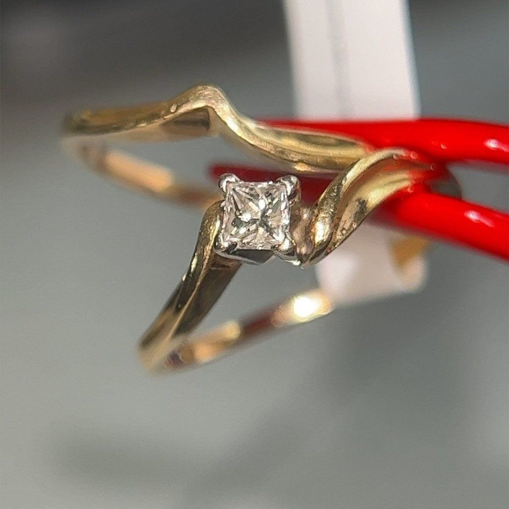 14k Princess Diamond Ring Set - Picture 4 of 12